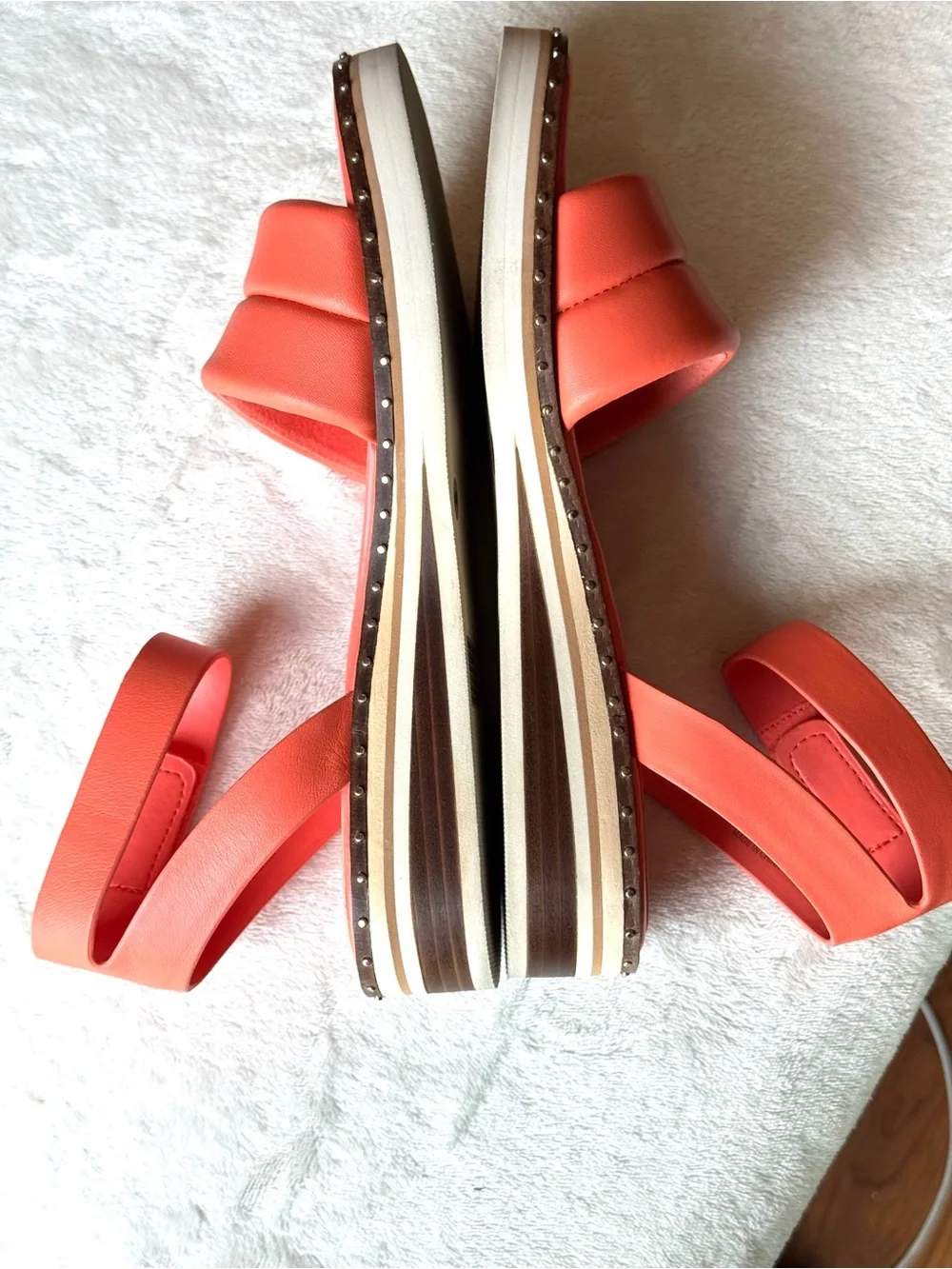 Vince Camuto bright coral